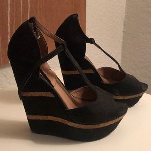 Black Aldo platform t-strap wedge